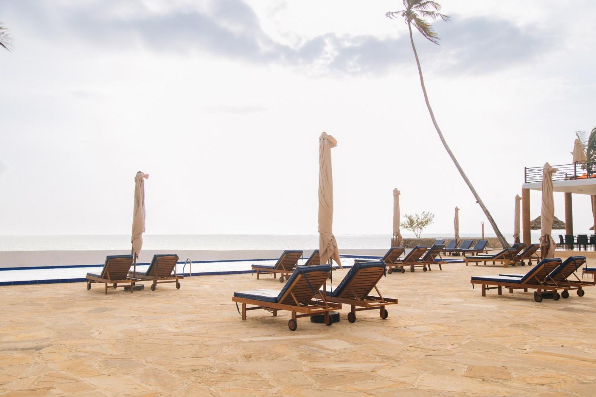 Royal Mandarin Hotel & Resort Pwani Mchangani Exterior foto